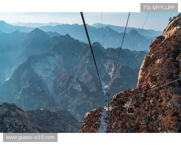 陕西华山西峰索道队晋级全国总决赛